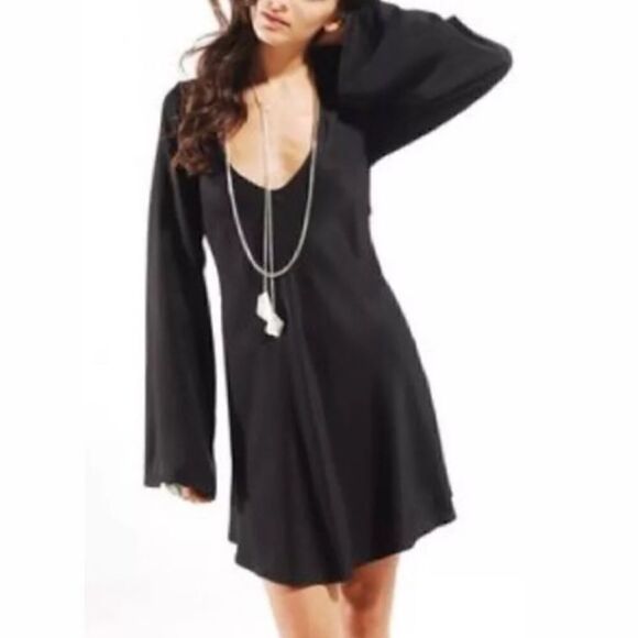 For Love & Lemons Dress Cut Out Long Sleeve - Picture 10 of 11